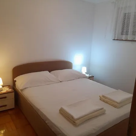 Tustica Apartman Sukošan
